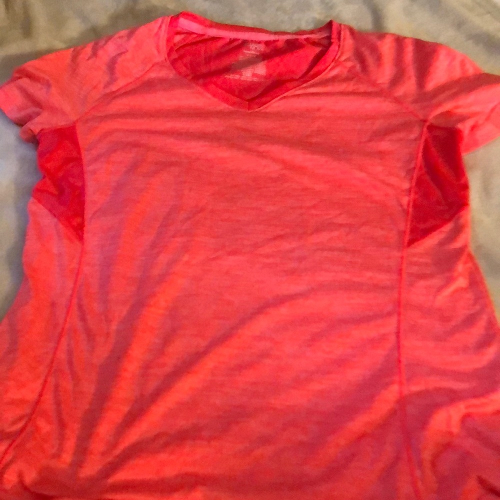 Pinky-orange athletic t-shirt